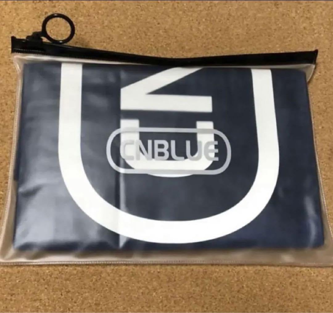 レア品 CNBLUE Ｔシャツ4枚 スローガンタオル1枚 ツアータオル1枚 Amazon.co.jp: CNBLUE 公式グッズ ブリッシュ スローガンタオル